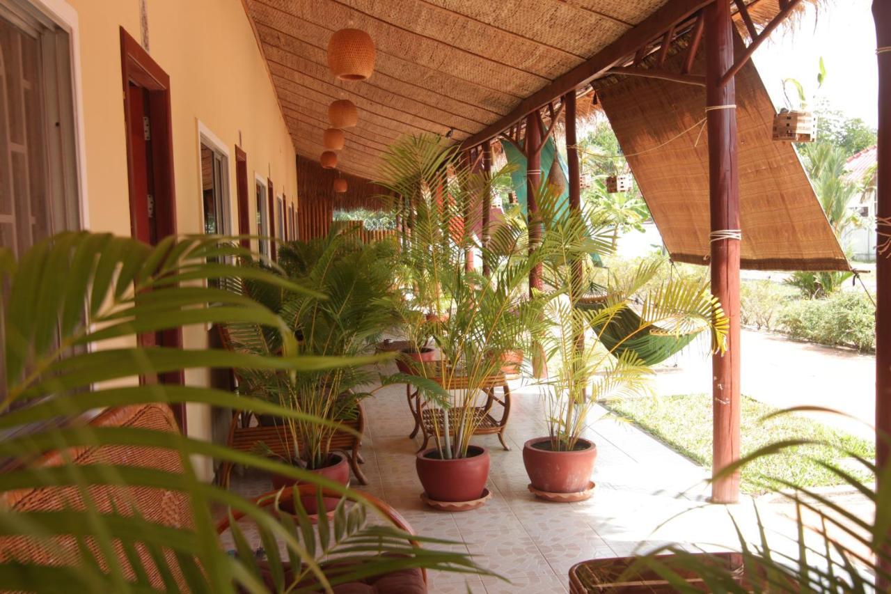 Sunset Lounge Hotel Sihanoukville Exterior foto